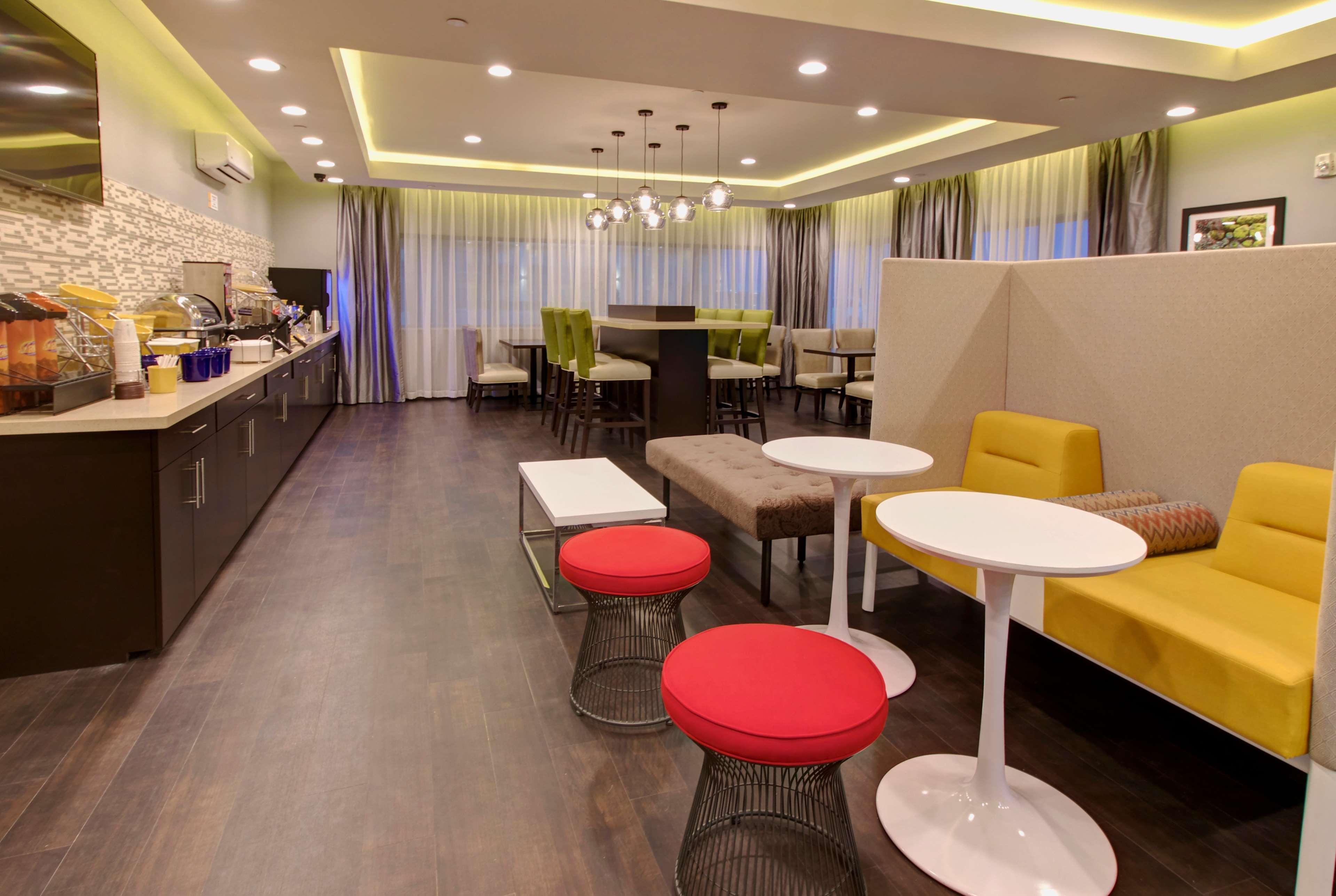 阿瑟港戴斯套房酒店 外观 照片